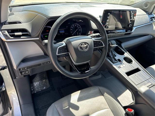 used 2022 Toyota Sienna car, priced at $42,650
