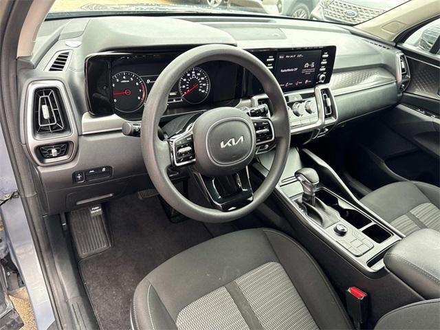 used 2023 Kia Sorento car, priced at $23,494