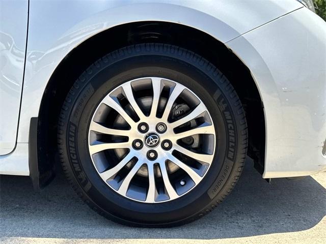 used 2018 Toyota Sienna car, priced at $28,990