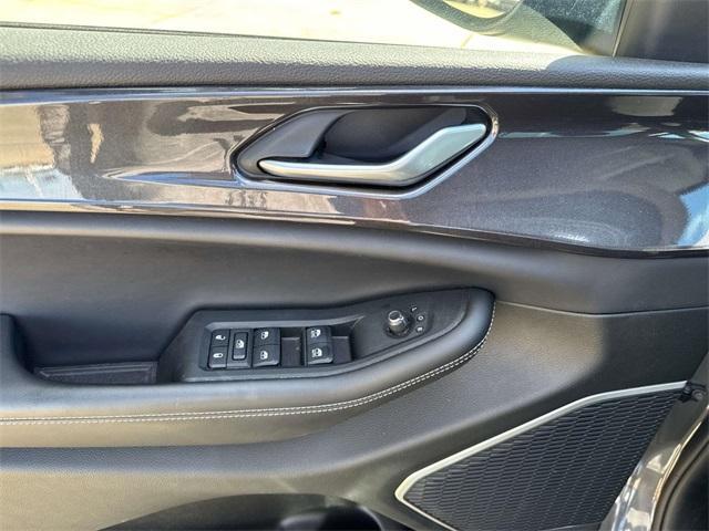 used 2022 Jeep Grand Cherokee L car, priced at $30,805