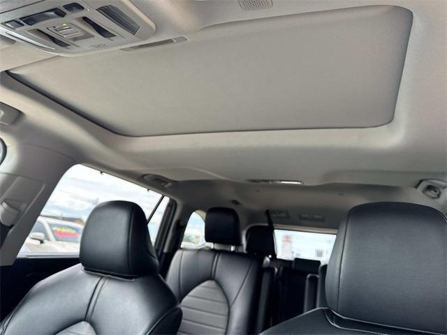 used 2022 Toyota Highlander car, priced at $34,790