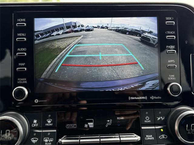 used 2022 Toyota Highlander car, priced at $34,790