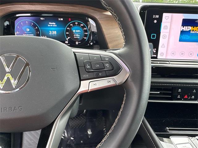 used 2024 Volkswagen Atlas car, priced at $33,450