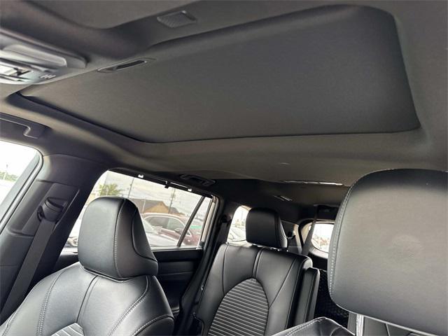 used 2022 Toyota Highlander car, priced at $37,980