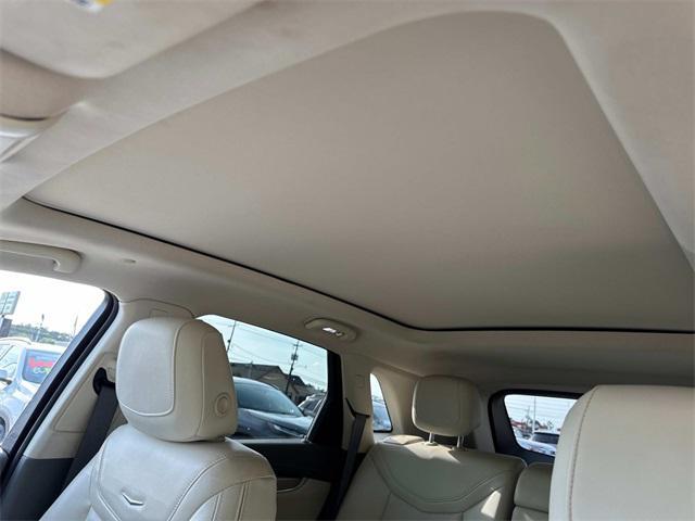 used 2023 Cadillac XT5 car, priced at $31,940