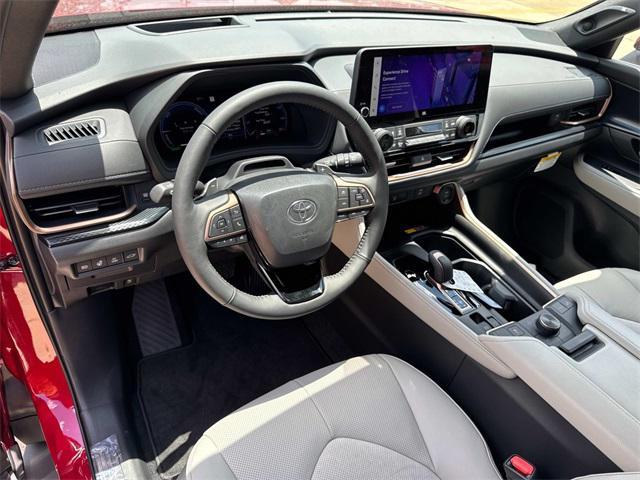 new 2025 Toyota Grand Highlander Hybrid car, priced at $65,116