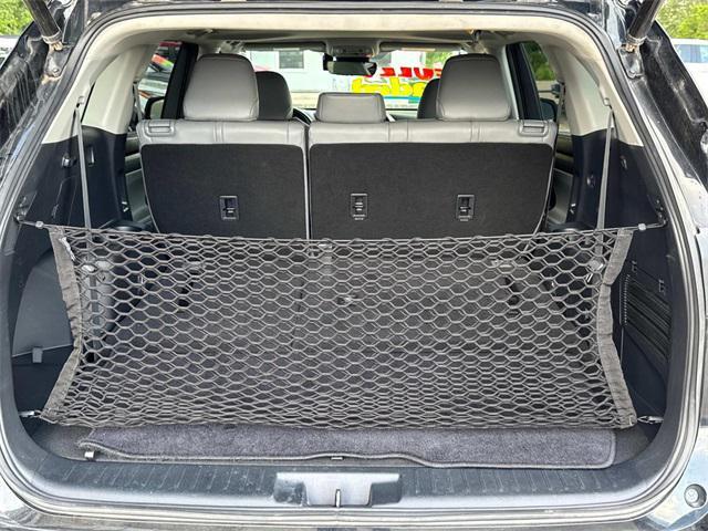 used 2023 Toyota Highlander car, priced at $38,590