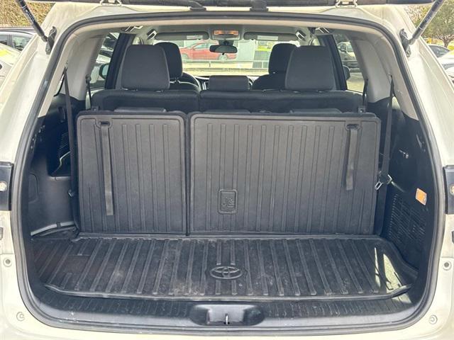 used 2019 Toyota Highlander car, priced at $23,790