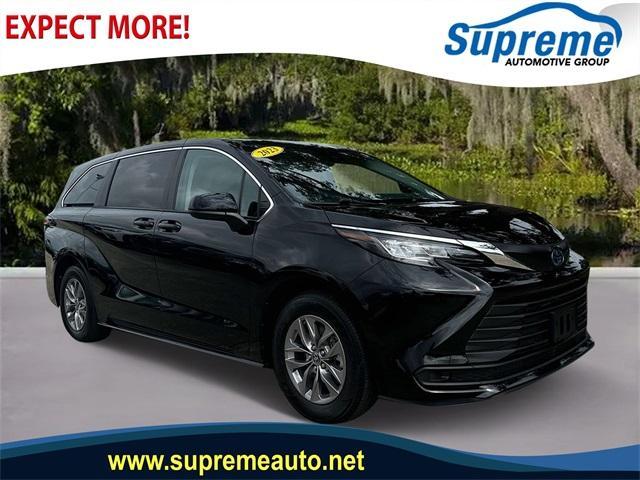 used 2023 Toyota Sienna car, priced at $42,790