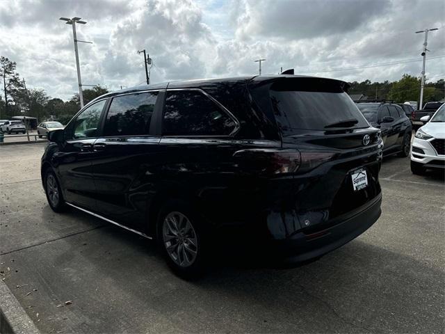 used 2023 Toyota Sienna car, priced at $42,790