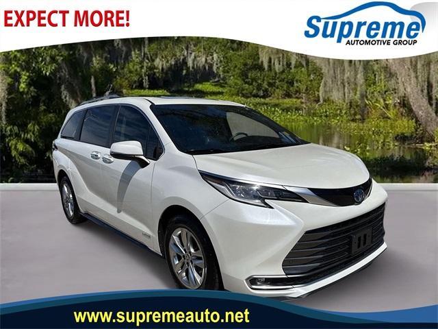 used 2021 Toyota Sienna car, priced at $43,769