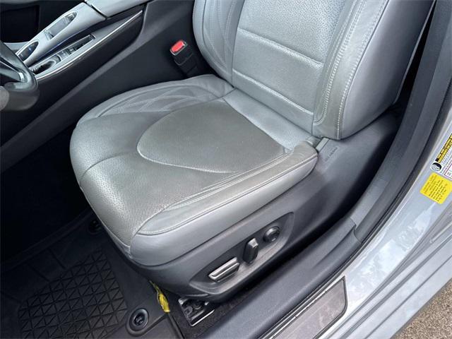 used 2022 Toyota Avalon Hybrid car, priced at $25,990