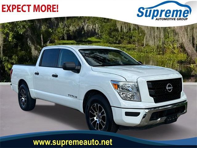 used 2023 Nissan Titan car, priced at $31,990