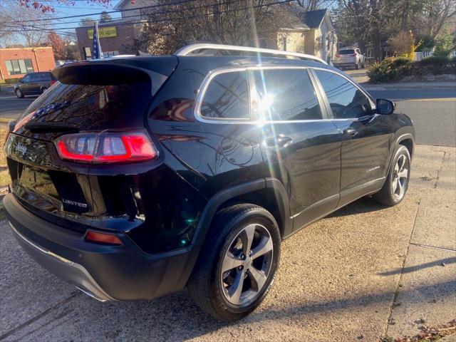 used 2019 Jeep Cherokee car, priced at $11,751