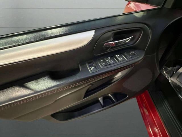 used 2016 Dodge Grand Caravan car, priced at $5,900
