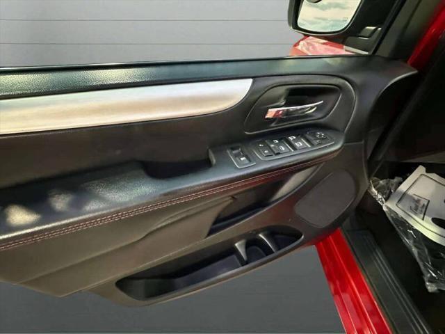 used 2016 Dodge Grand Caravan car, priced at $5,900