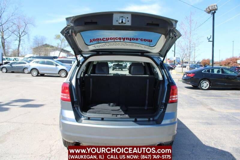 used 2009 Dodge Journey car, priced at $7,999