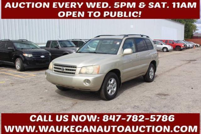 used 2003 Toyota Highlander car, priced at $2,900