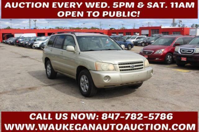 used 2003 Toyota Highlander car, priced at $2,900