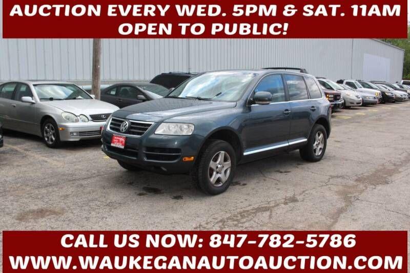 used 2006 Volkswagen Touareg car, priced at $3,400