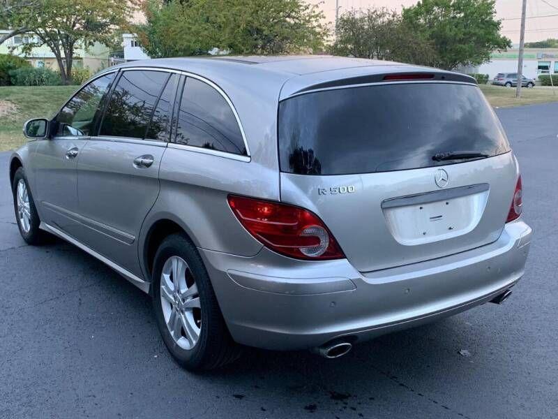 used 2006 Mercedes-Benz R-Class car, priced at $7,495