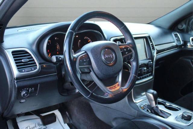 used 2017 Jeep Grand Cherokee car, priced at $13,999