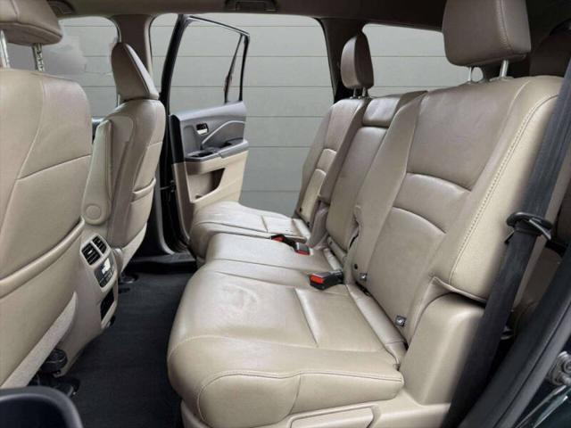 used 2016 Honda Pilot car, priced at $13,499