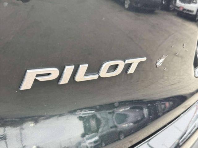 used 2016 Honda Pilot car, priced at $13,499