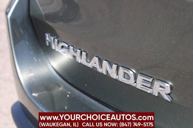 used 2019 Toyota Highlander car, priced at $17,999