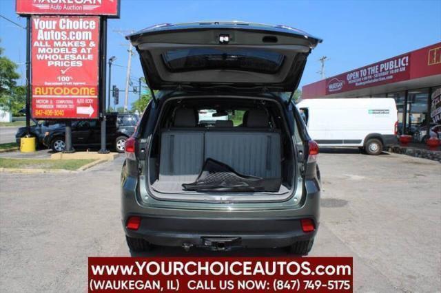 used 2019 Toyota Highlander car, priced at $17,999