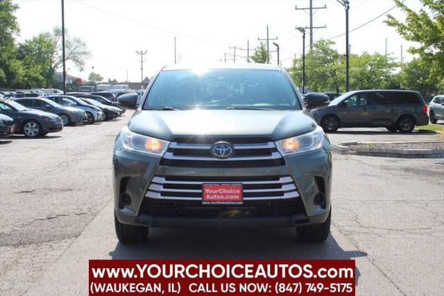 used 2019 Toyota Highlander car, priced at $17,999