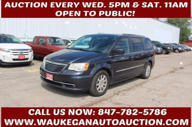 used 2014 Chrysler Town & Country car, priced at $4,500