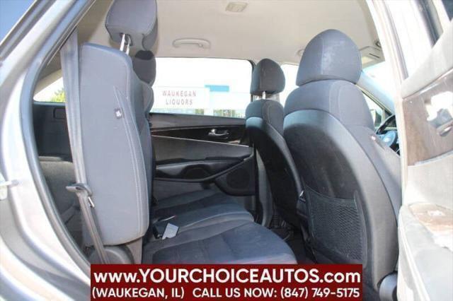 used 2018 Kia Sorento car, priced at $11,999