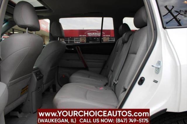 used 2008 Toyota Highlander car, priced at $8,499