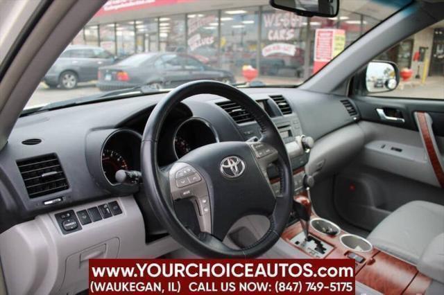 used 2008 Toyota Highlander car, priced at $8,499