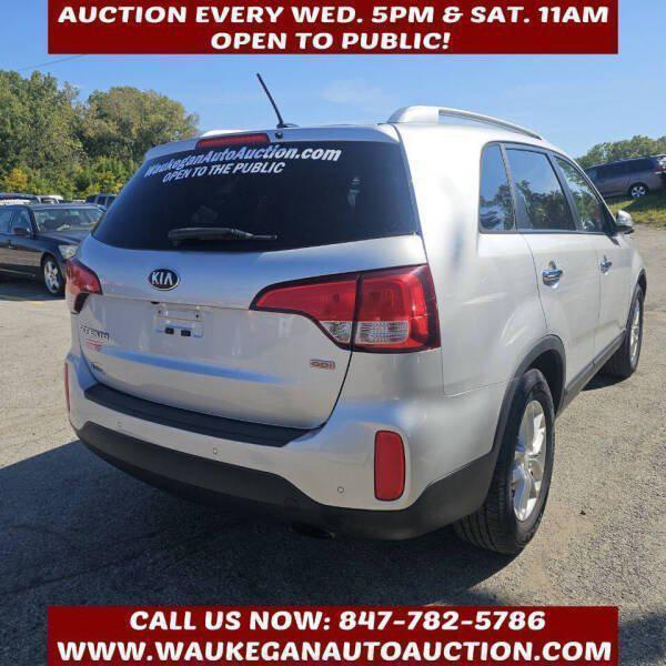 used 2014 Kia Sorento car, priced at $3,400