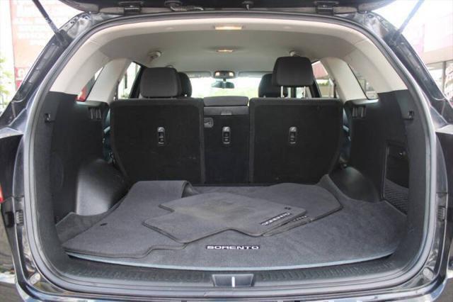 used 2018 Kia Sorento car, priced at $13,940