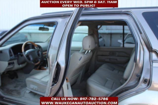 used 2001 INFINITI QX4 car, priced at $2,900