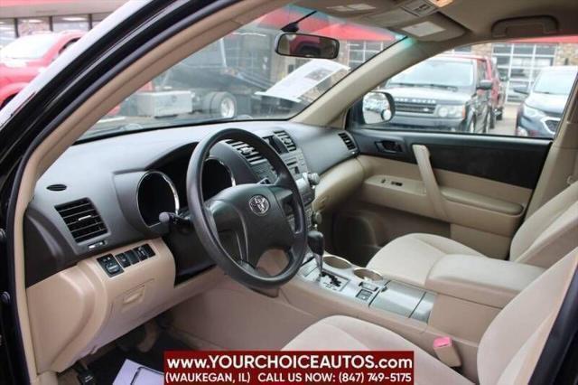 used 2008 Toyota Highlander car, priced at $6,799