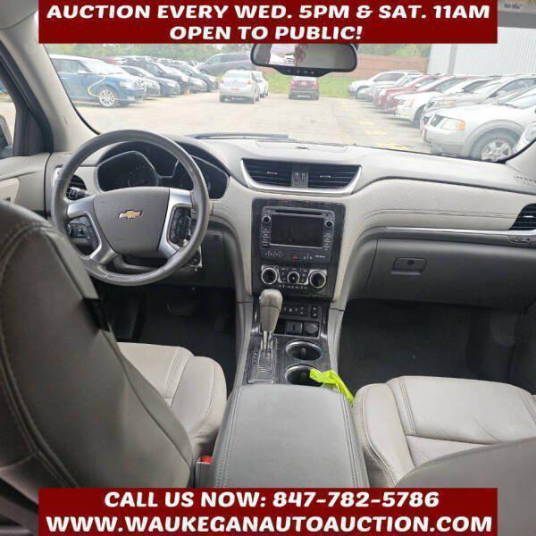 used 2015 Chevrolet Traverse car, priced at $3,900