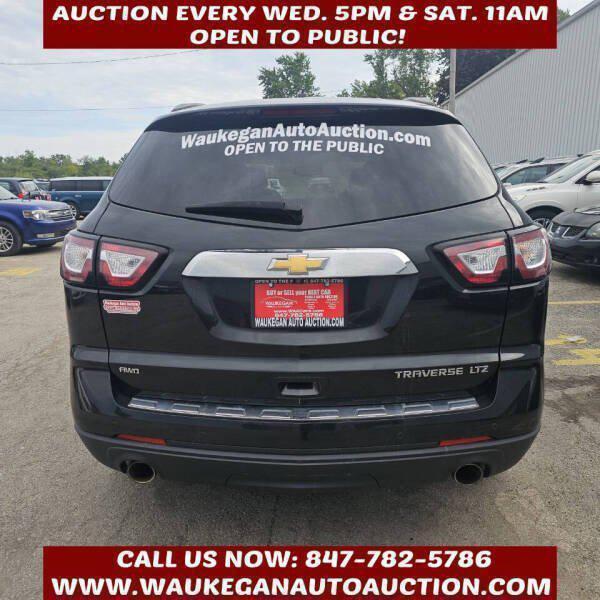used 2015 Chevrolet Traverse car, priced at $3,900