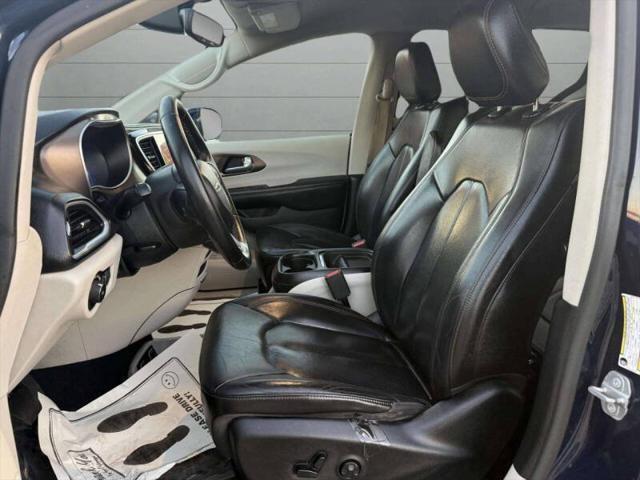used 2018 Chrysler Pacifica car, priced at $11,875