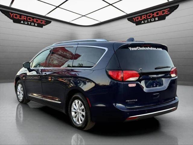 used 2018 Chrysler Pacifica car, priced at $11,875