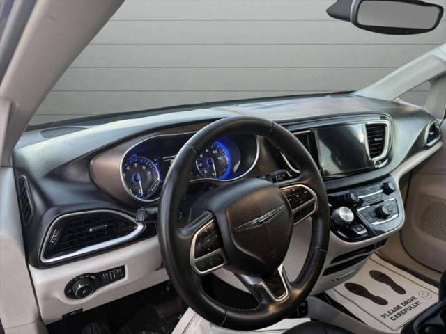 used 2018 Chrysler Pacifica car, priced at $11,875