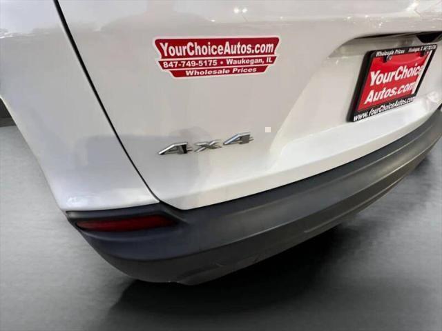 used 2019 Jeep Cherokee car, priced at $11,999