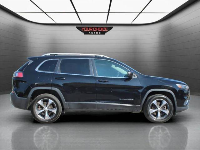 used 2019 Jeep Cherokee car, priced at $13,499