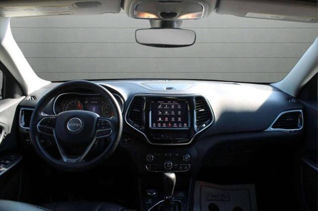 used 2019 Jeep Cherokee car, priced at $13,499