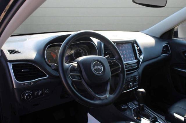 used 2019 Jeep Cherokee car, priced at $13,499