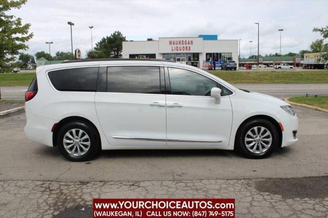 used 2017 Chrysler Pacifica car, priced at $13,799