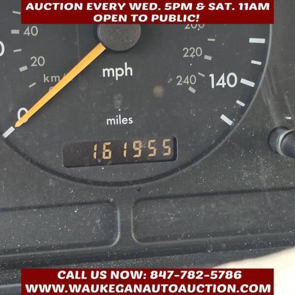 used 2004 Mercedes-Benz M-Class car, priced at $3,400